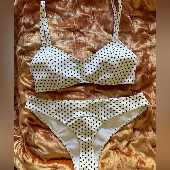 Lisa Marie Fernandez Polka-dot Bikini - Picture 9 of 14